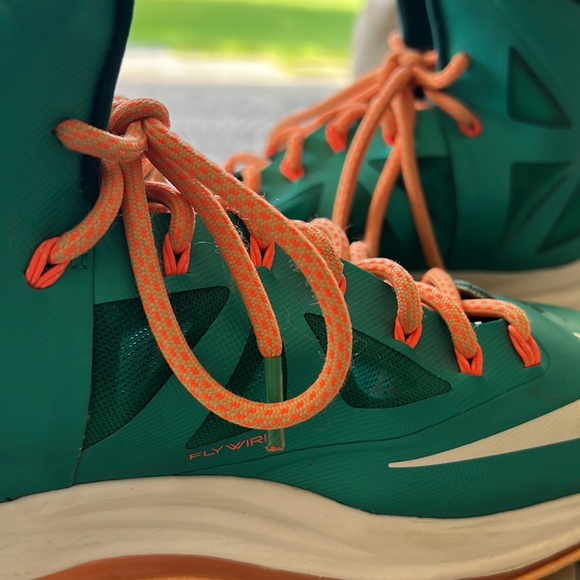 Miami Dolphin Nike Lebron size IS size 8 - Picture 7 of 13